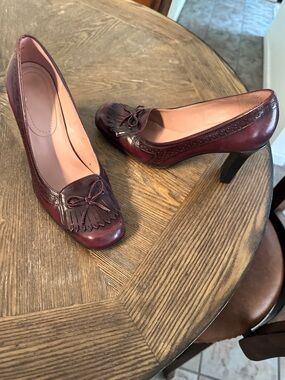 Nine West Women's Tassel Shies Size 6